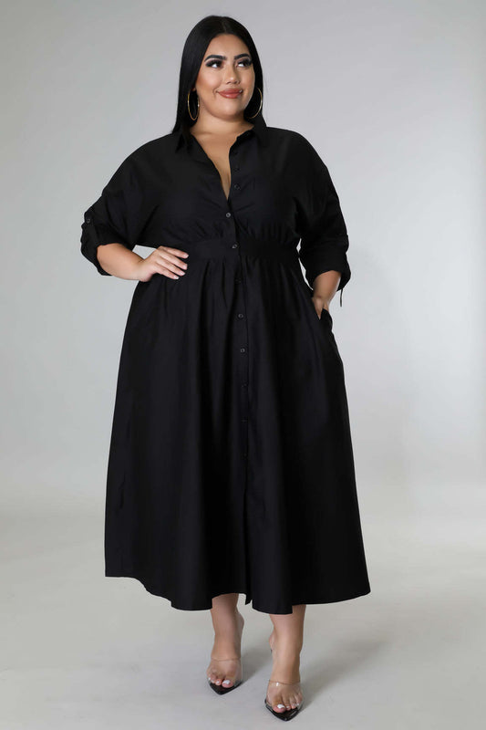 Elegant and Timeless Women's Summer Dress